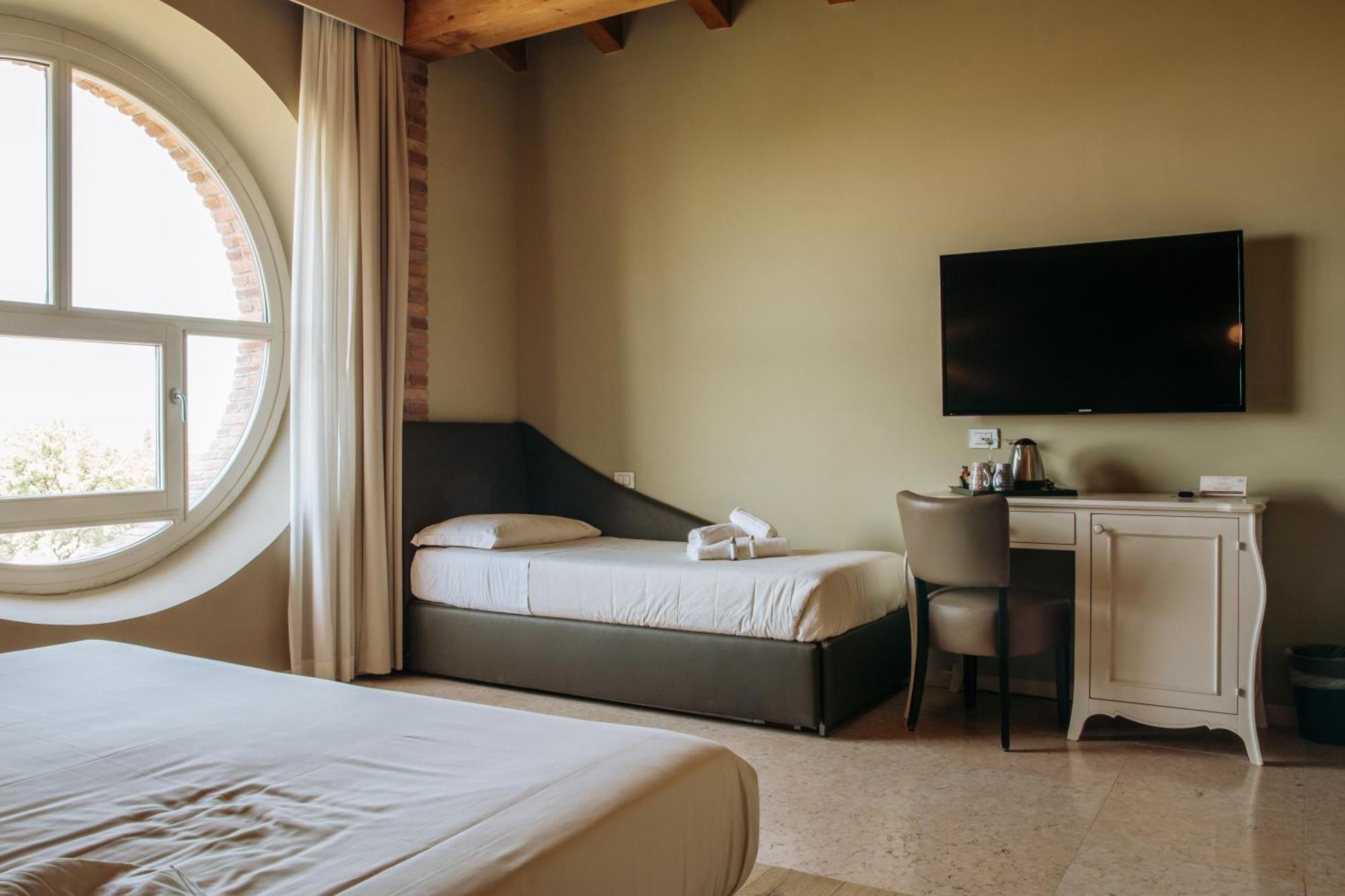 Le Greghe Suites Лацизе Экстерьер фото