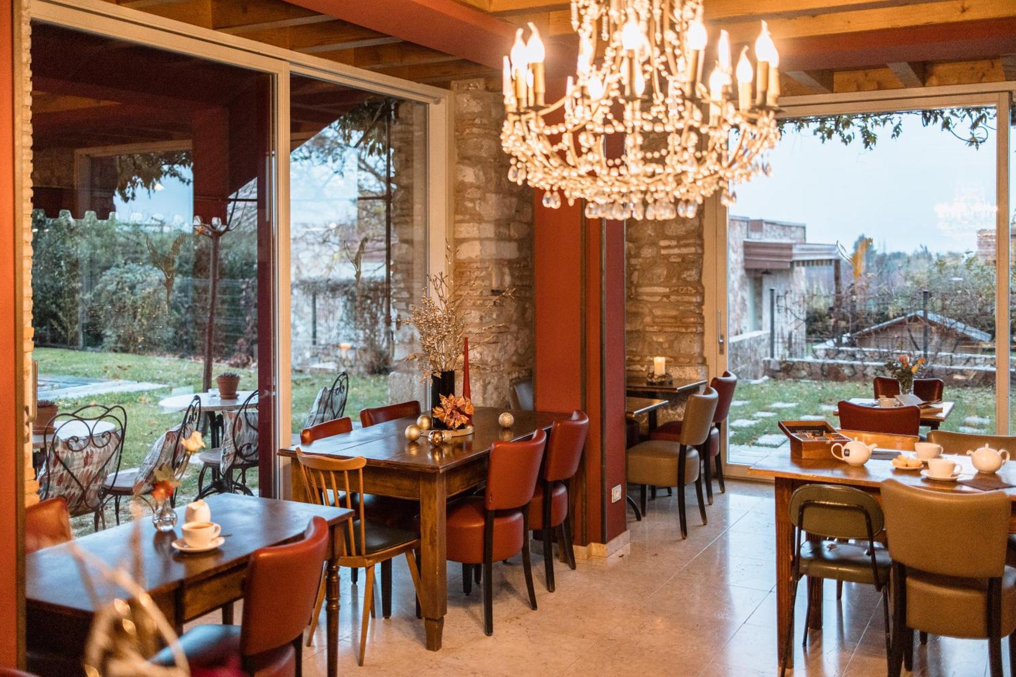 Le Greghe Suites Лацизе Экстерьер фото
