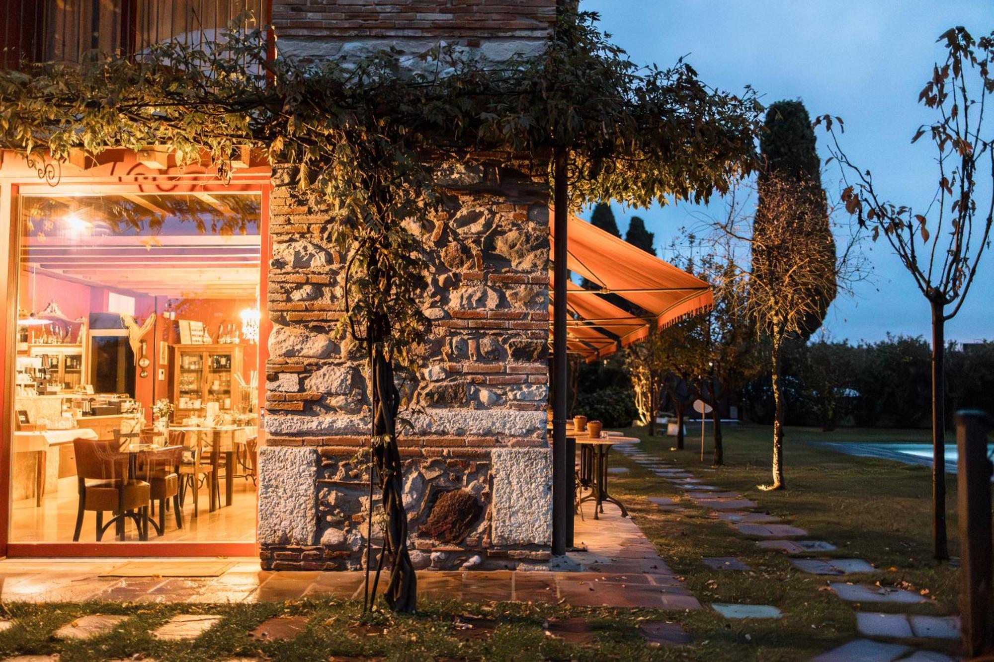 Le Greghe Suites Лацизе Экстерьер фото