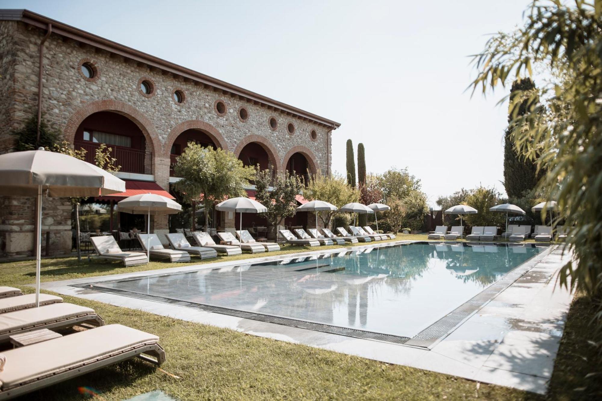 Le Greghe Suites Лацизе Экстерьер фото