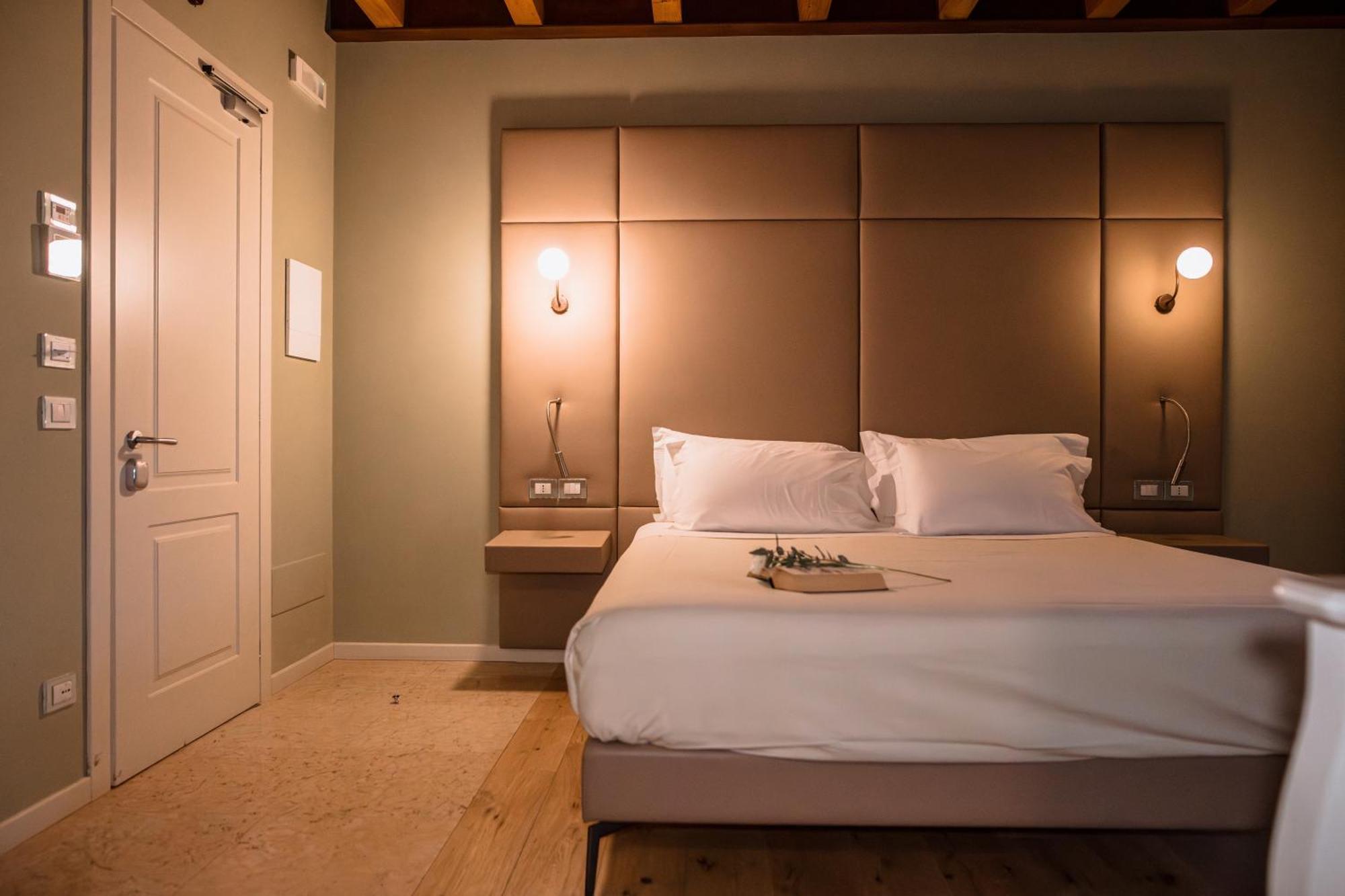 Le Greghe Suites Лацизе Экстерьер фото